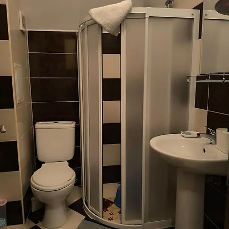 Apartmán Golden Hermes, Z Basenem